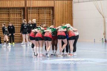 Bild 322 - wAJ SG Kremperheide/Muensterdorf - TuRa Meldorf : Ergebnis: 35:31